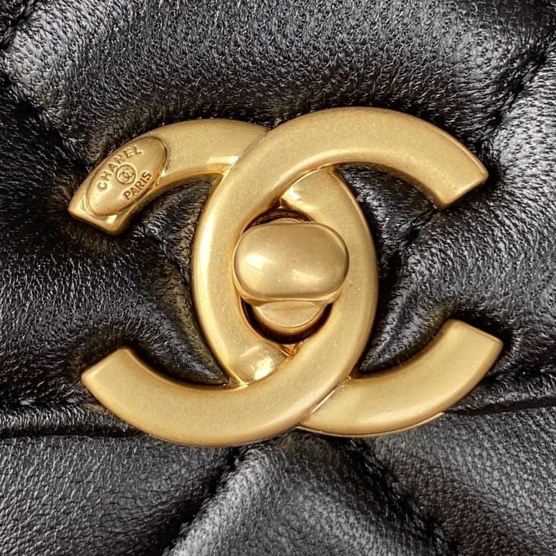 Chanel 19 Bags